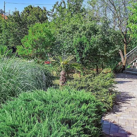 Apartament Marinici - With Private Parking