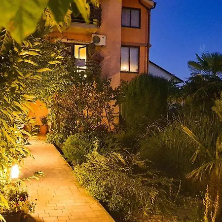 Marinici - With Private Parking Apartment *